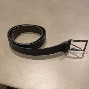 Hugo Boss brown belt